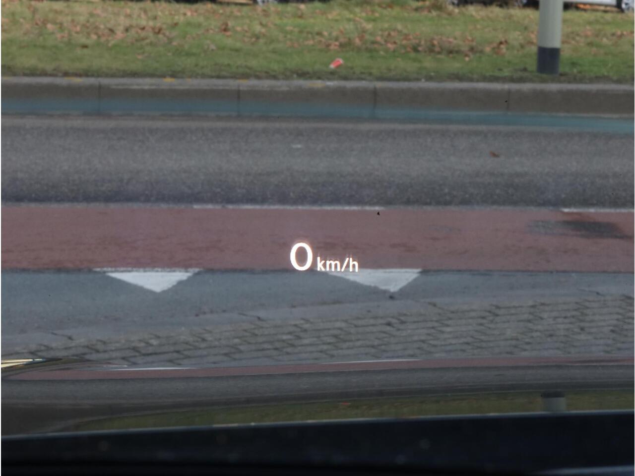 Volkswagen TIGUAN 2.0 TSI 4Motion 2x R-Line | Panodak | 360° | Head-up | Keyless | Virtual | Elektrische kofferklep | Klasse 3 | 20"Inch |