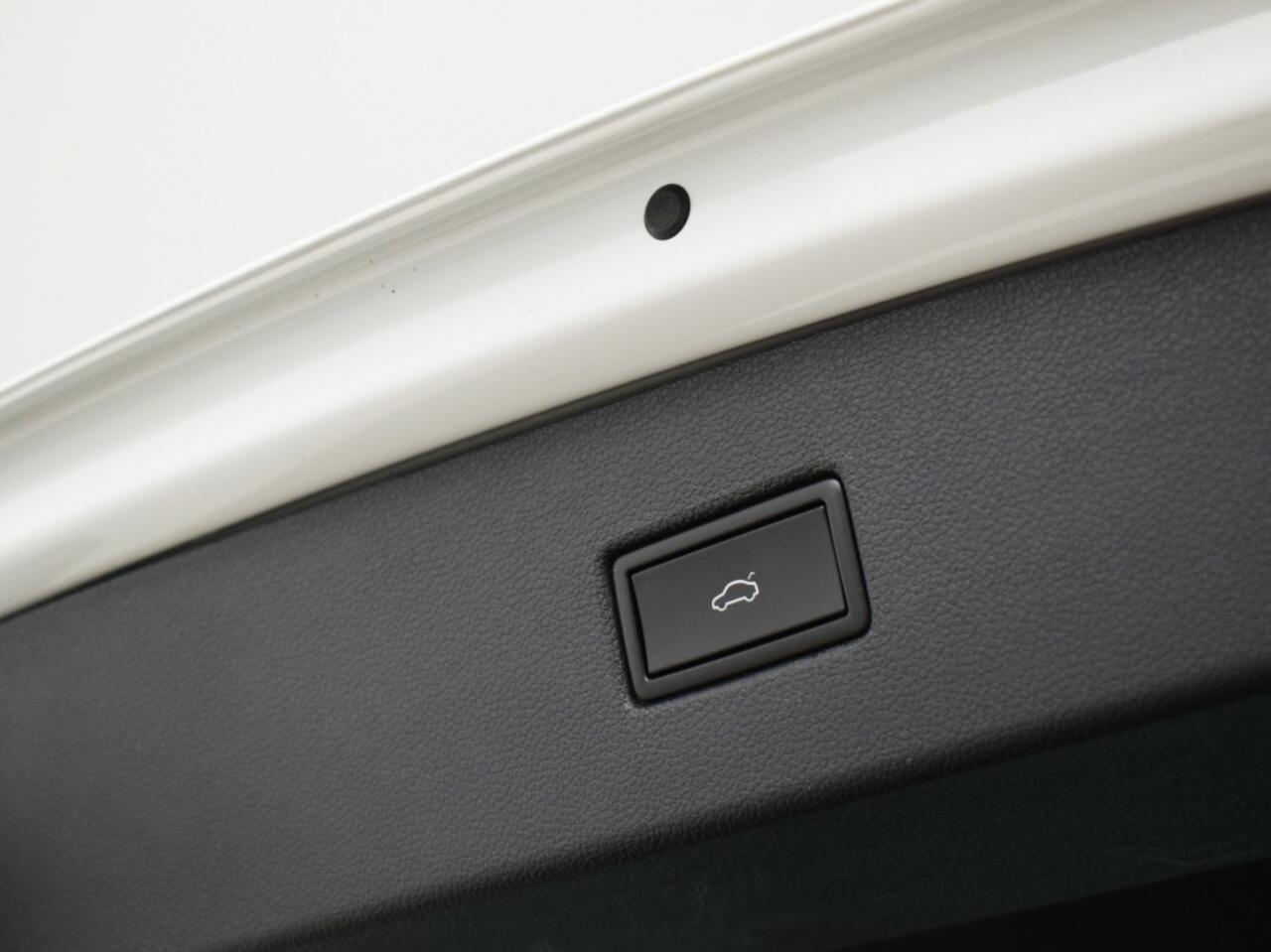 Volkswagen TIGUAN 1.5 TSI CL Business | R-Line o Schuifdak o Virtual o LED o ACC