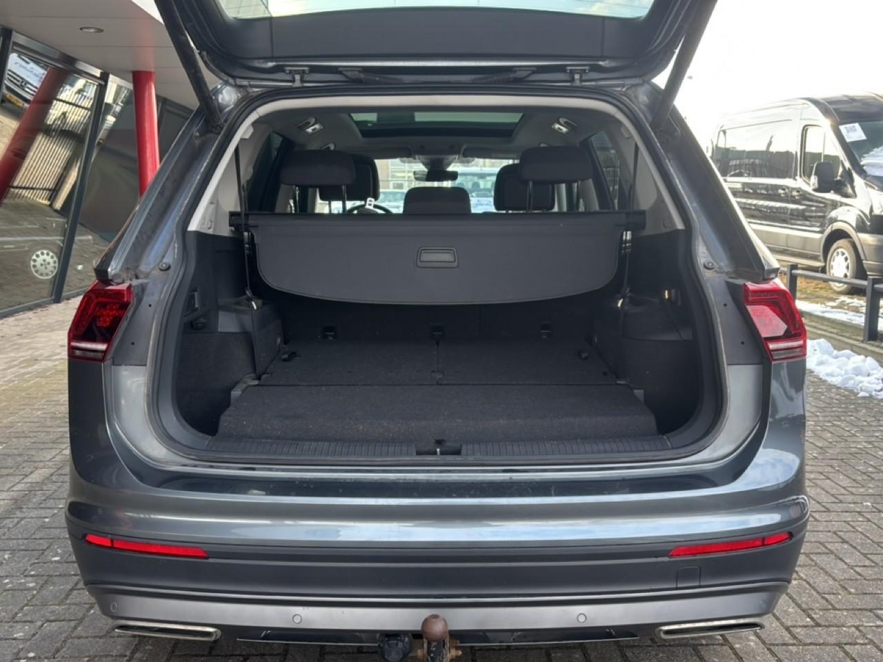 Volkswagen TIGUAN Allspace 1.5 TSI 7 PERSOONS PANODAK LMV NAVIGATIE