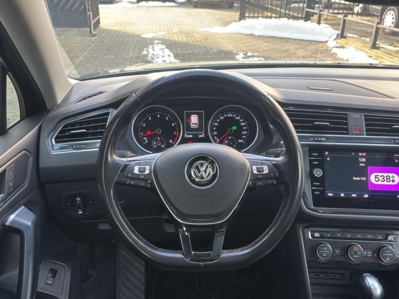 Volkswagen TIGUAN Allspace 1.5 TSI 7 PERSOONS PANODAK LMV NAVIGATIE