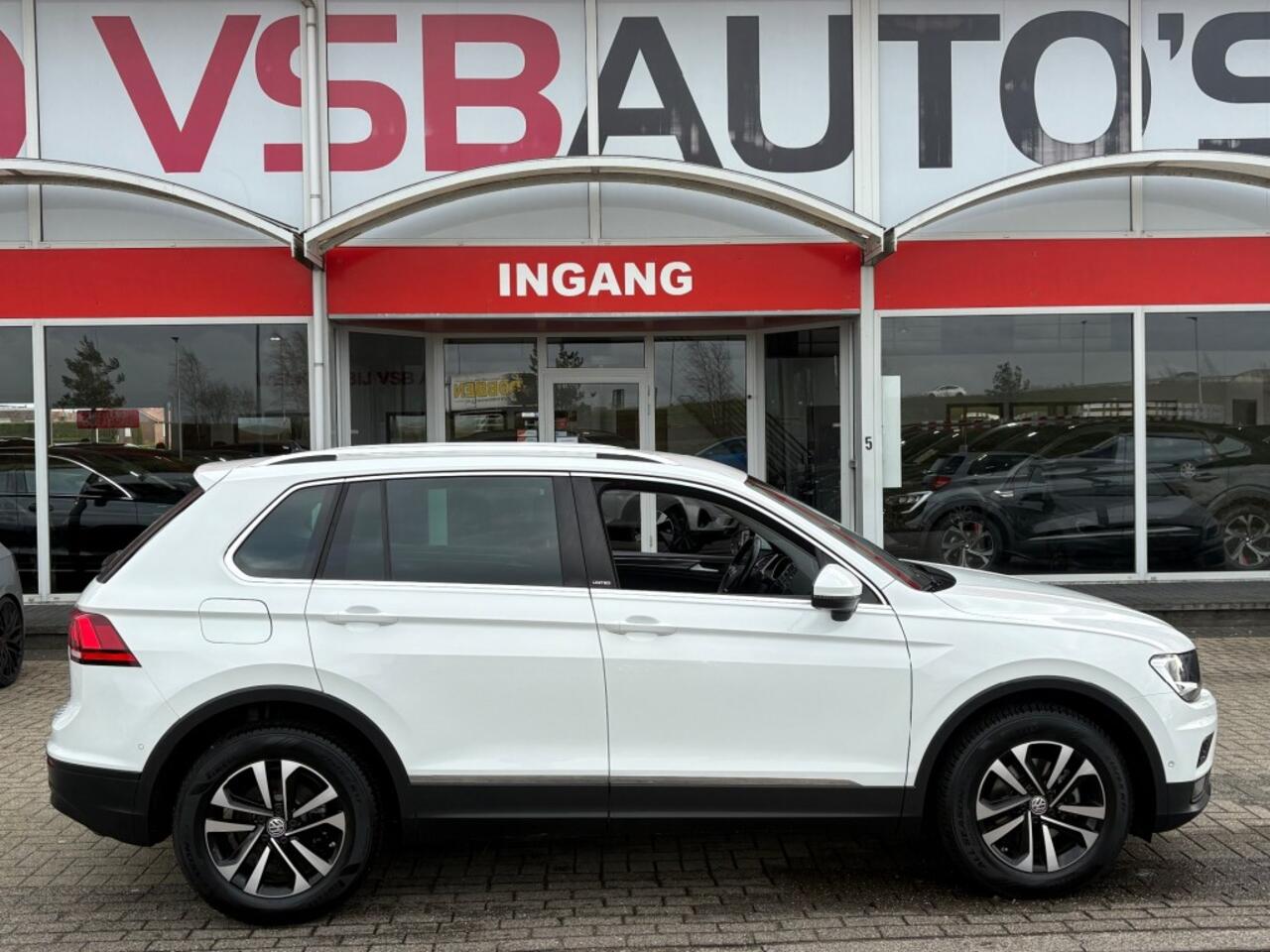 Volkswagen TIGUAN 1.5 TSI ACT.150PK LED NAVI TREKHAAK CAMERA CARPLAY AIRCO LMV PDC