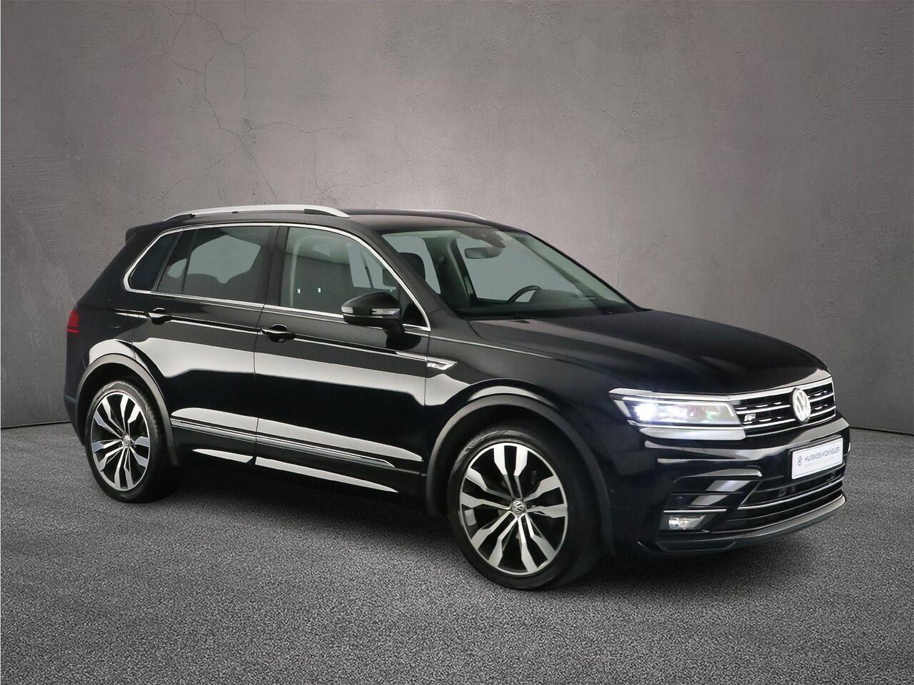 Volkswagen TIGUAN Highline Business R 1.5 TSI 150pk DSG Automaat Trekhaak, Adaptive cruise control, Navigatie, Head up display, Achteruitrijcamera, LED koplampen, Stoelverwarming