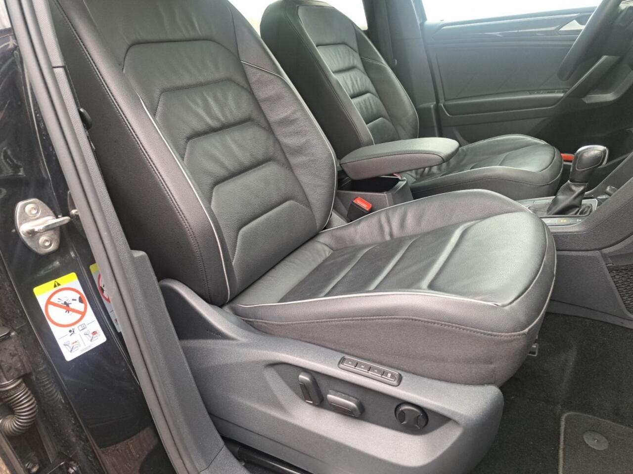 Volkswagen TIGUAN Allspace 1.5 TSI 150 Pk Highline Business R Dsg-7 Leder Pano