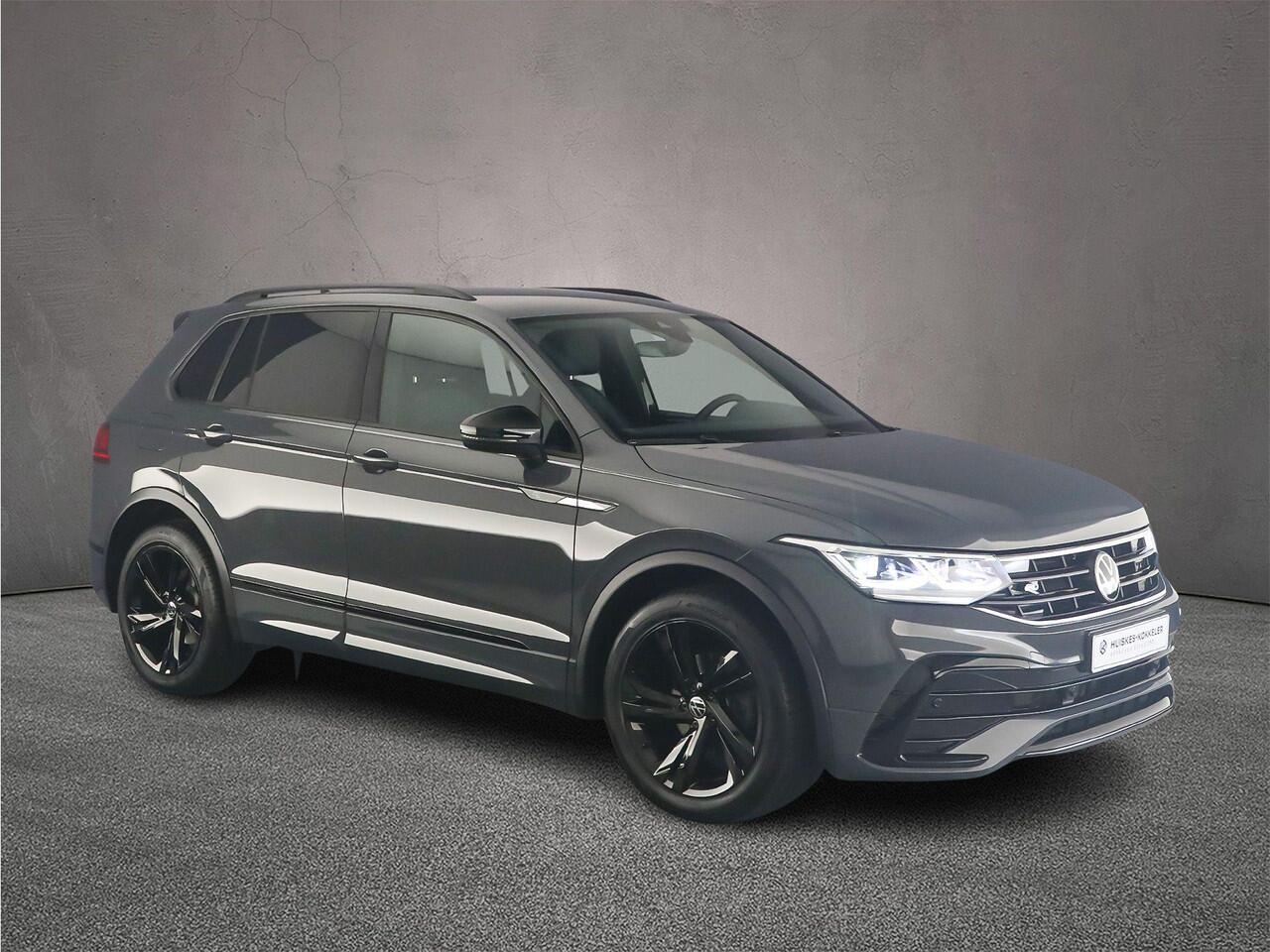 Volkswagen TIGUAN R-Line Business+ 1.5 TSI 150pk DSG Automaat Adaptive cruise control, Elektrische achterklep, Black Style, Navigatie, Parkeersensoren, App connect, Stoelverwarming