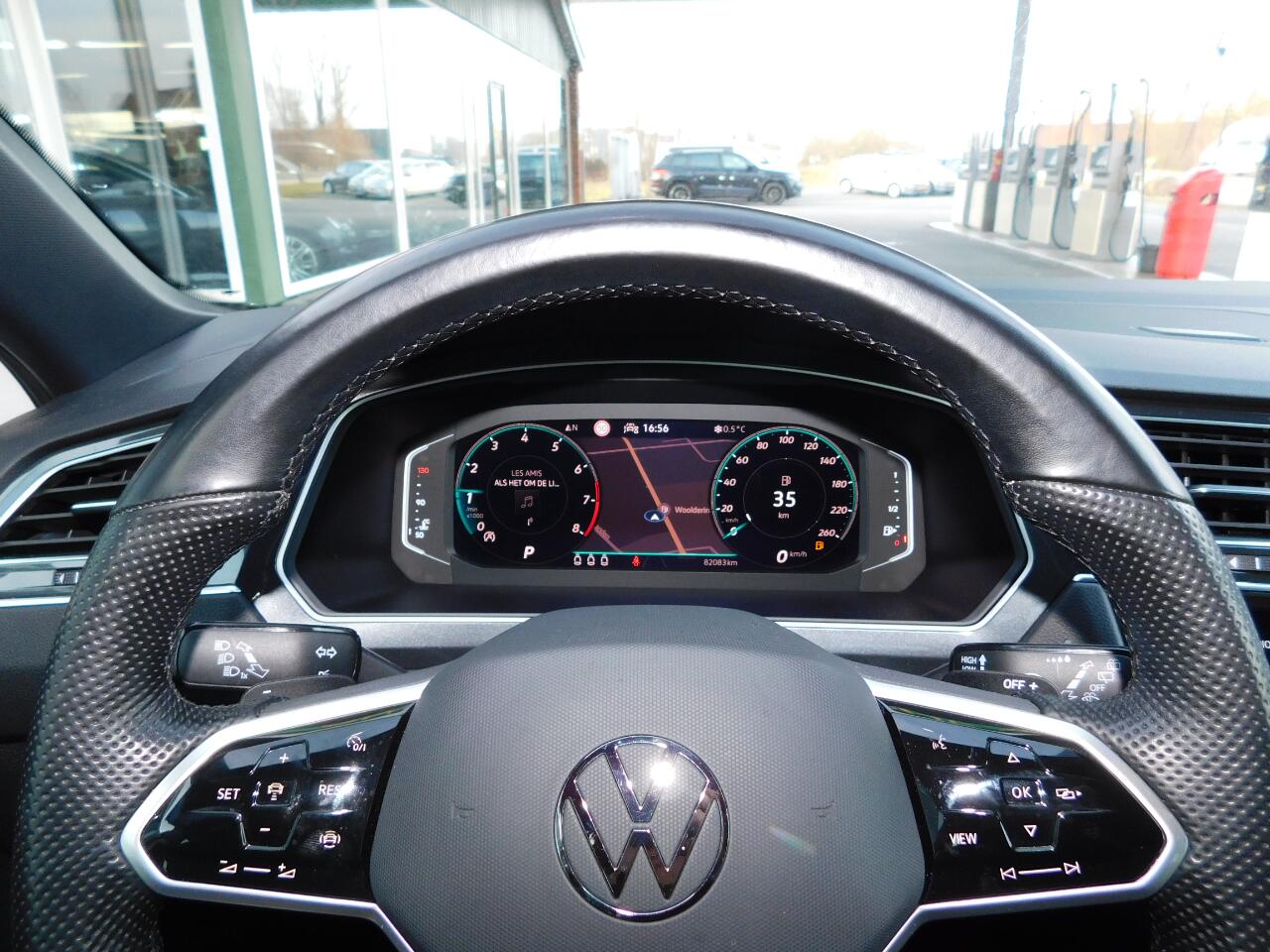 Volkswagen TIGUAN 1.5TSI 150PK R-line! All-in Prijs!