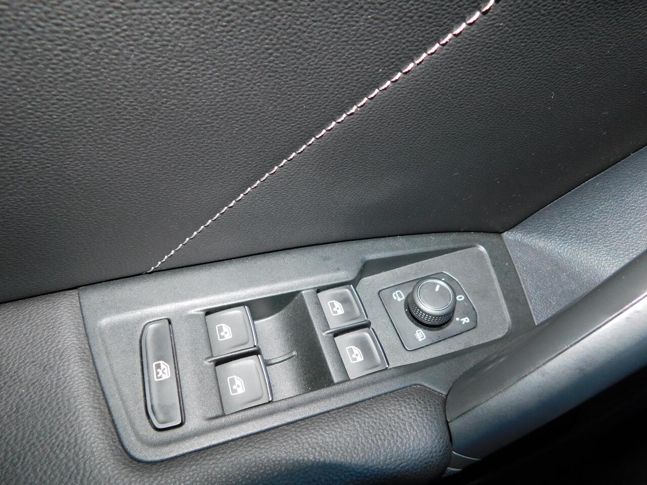 Volkswagen TIGUAN 1.5TSI 150PK R-line! All-in Prijs!