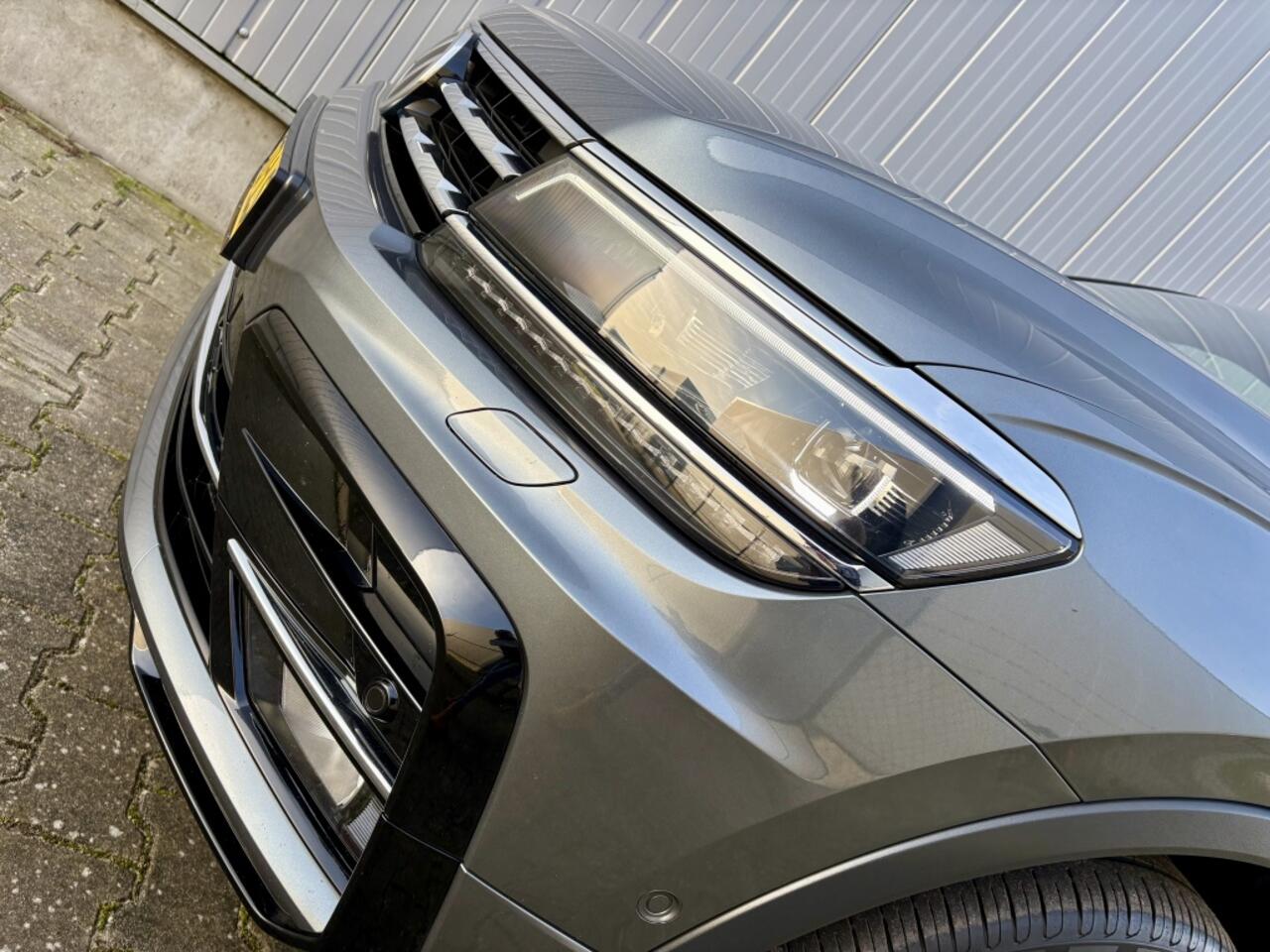 Volkswagen TIGUAN Allspace 1.5 TSI AUT R-LINE 7PERS. PANODAK TREKHAAK