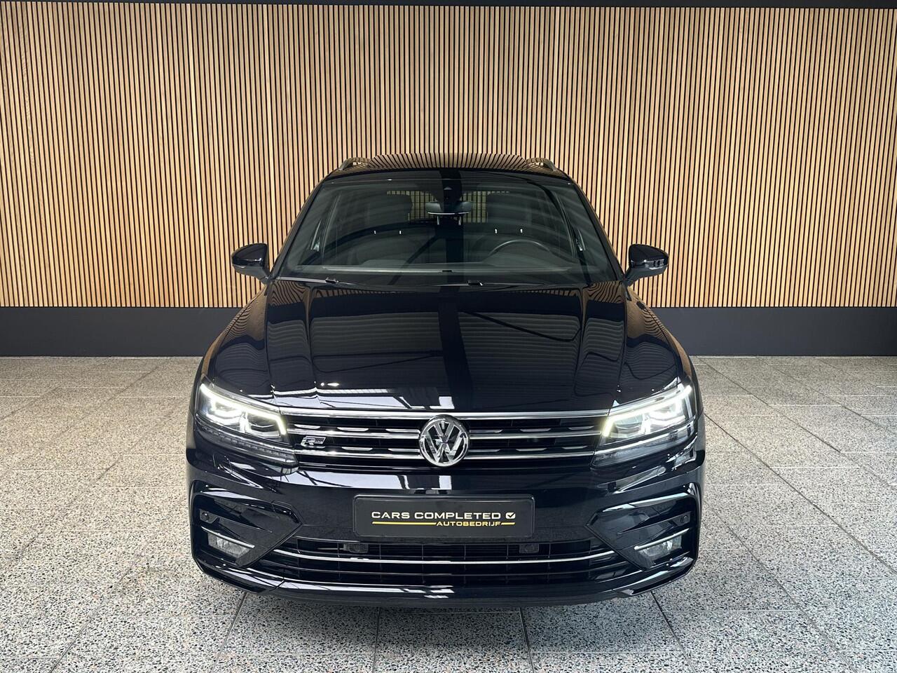 Volkswagen TIGUAN 2.0 TSI 4Motion Highline Business R 2x R-line | Schuif/kantal dak | Camera