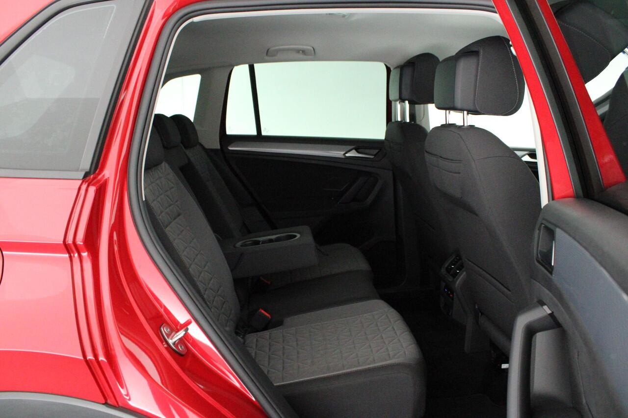 Volkswagen TIGUAN 1.4 TSI 245pk eHybrid Life Stoelverwarming Virtual Cockpit Navigatie