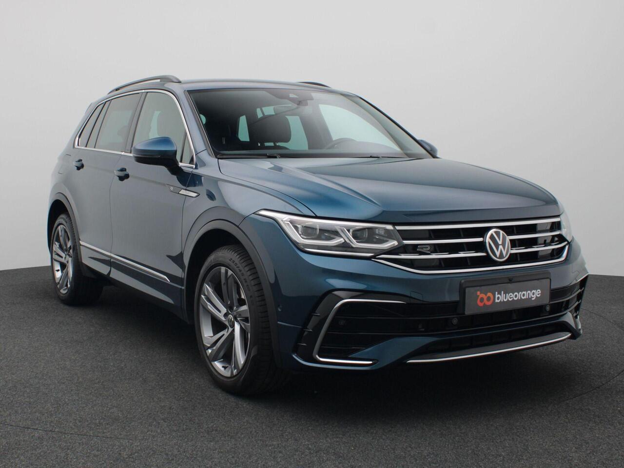 Volkswagen TIGUAN 1.4 TSI eHybrid R-Line Business+ 245PK DSG Matrix-LED, 360gr. Camera, Elektr. Achterklep, Side assist, Keyless, Virtual Cockpit, Park Assist, 19" LM Velgen