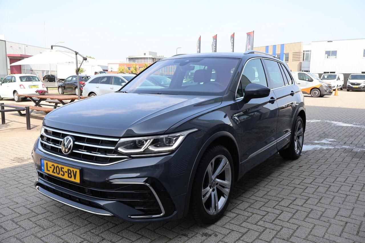 Volkswagen TIGUAN 1.5 R-Line Business+ 1e Eigenaar | Dealer Onderh | NL-Auto | BTW | Elek Trekhaak | IQ Light | Elek Klep | Camera | Matrix Led | Virtueel | Ad Cruise | Carplay | PDC