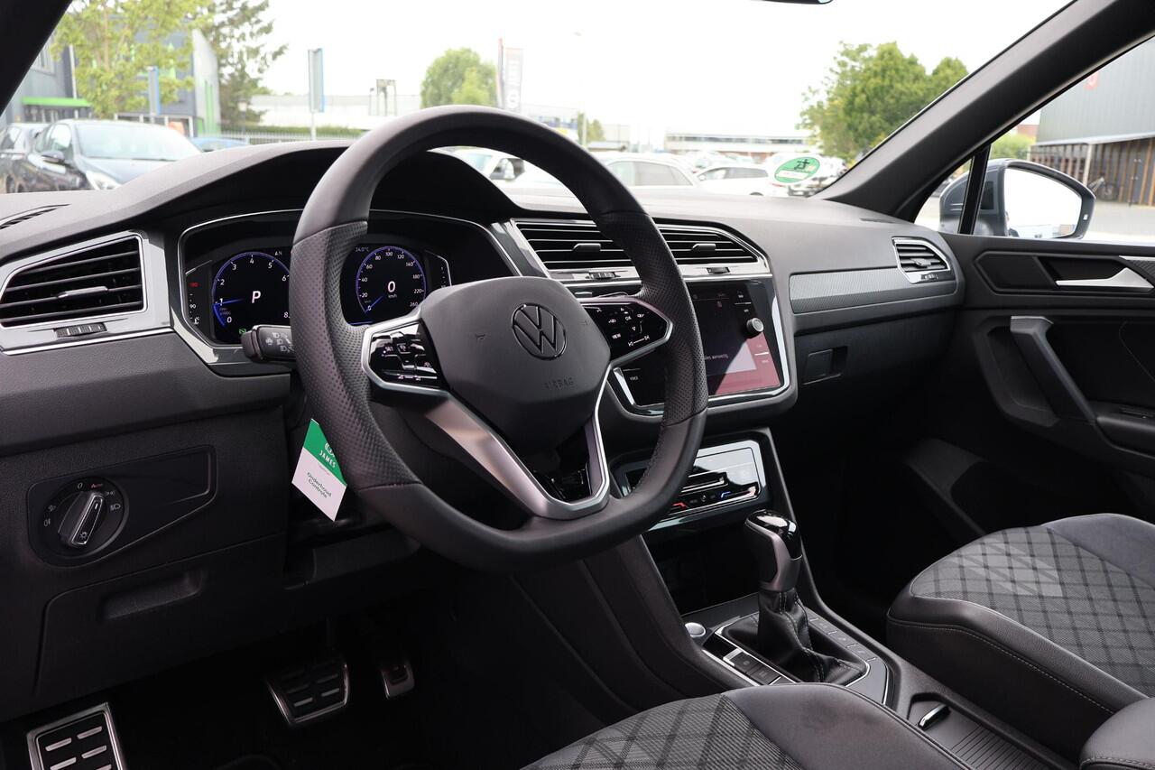 Volkswagen TIGUAN 1.5 R-Line Business+ 1e Eigenaar | Dealer Onderh | NL-Auto | BTW | Elek Trekhaak | IQ Light | Elek Klep | Camera | Matrix Led | Virtueel | Ad Cruise | Carplay | PDC