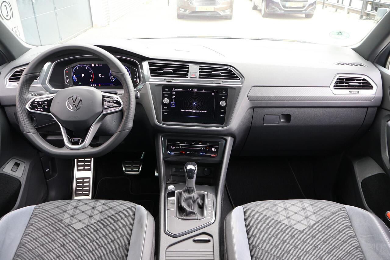 Volkswagen TIGUAN 1.5 R-Line Business+ 1e Eigenaar | Dealer Onderh | NL-Auto | BTW | Elek Trekhaak | IQ Light | Elek Klep | Camera | Matrix Led | Virtueel | Ad Cruise | Carplay | PDC
