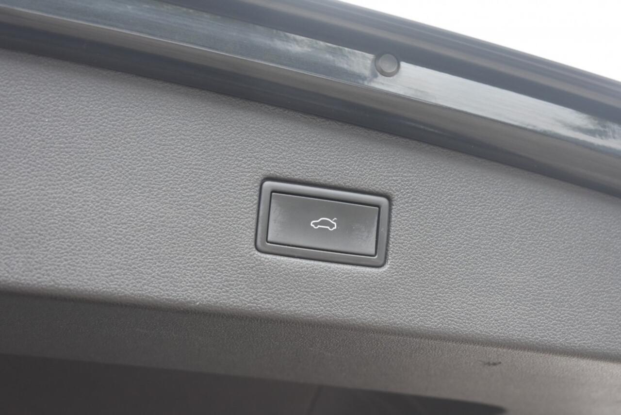 Volkswagen TIGUAN 1.5 TSI / ADAP. CRUISE / EL. A-KLEP / NAVI / 4 X NIEUWE BANDEN