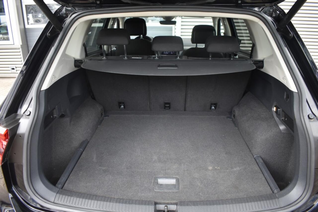 Volkswagen TIGUAN 1.5 TSI / ADAP. CRUISE / EL. A-KLEP / NAVI / 4 X NIEUWE BANDEN