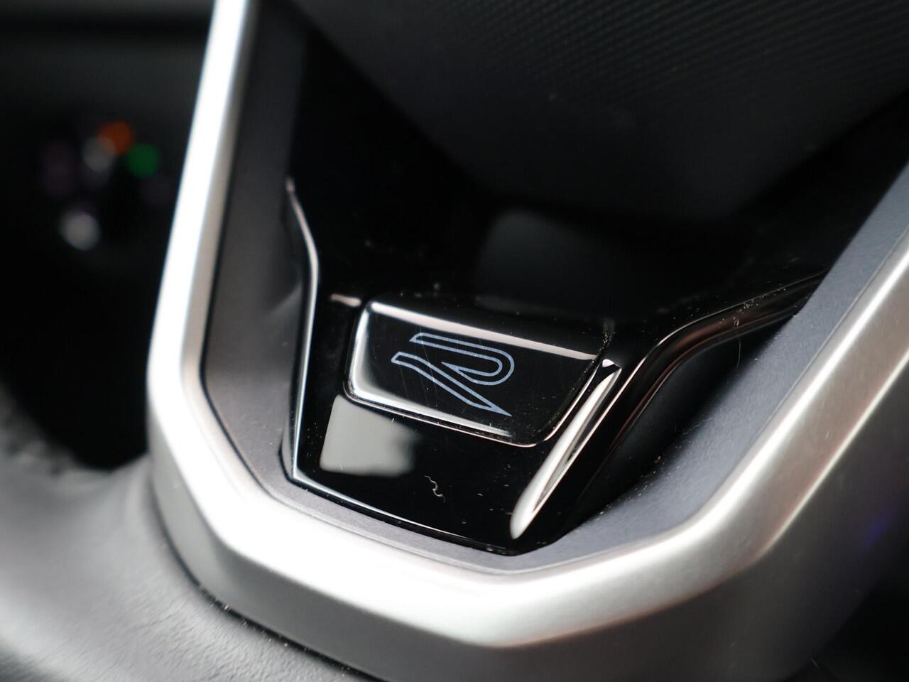 Volkswagen TIGUAN 1.5 TSI R-Line Business+ | 150 PK | Automaat | Panoramadak | Harman Kardon geluidssysteem | Elek. achterklep |