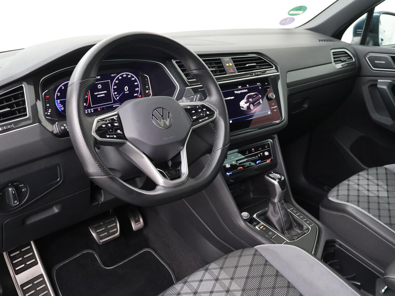 Volkswagen TIGUAN 1.5 TSI R-Line Business+ | 150 PK | Automaat | Panoramadak | Harman Kardon geluidssysteem | Elek. achterklep |