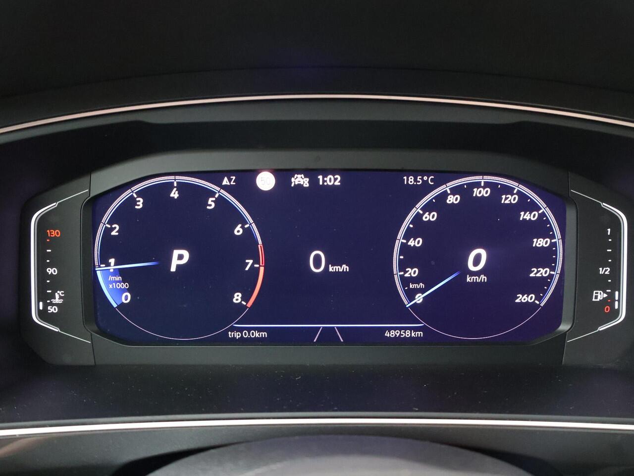 Volkswagen TIGUAN 1.5 TSI R-Line Business+ | 150 PK | Automaat | Panoramadak | Harman Kardon geluidssysteem | Elek. achterklep |