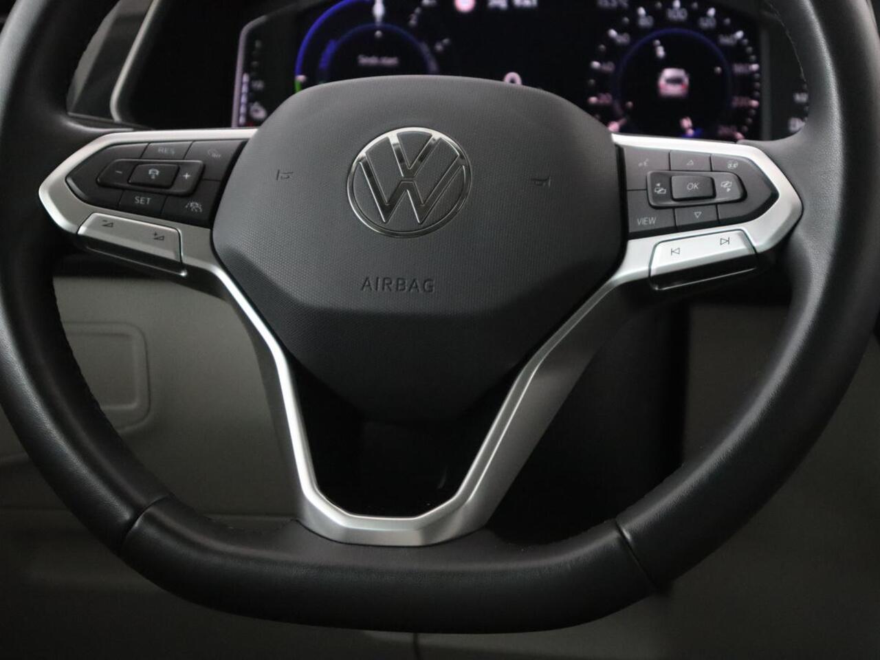 Volkswagen TIGUAN 1.4 TSI eHybrid Style | Trekhaak | Stoelverwarming | 360 Camera | Adaptive cruise | Carplay | Park Assist | Achterbankverwarming | Virtual Cockpit | PHEV | Plug In