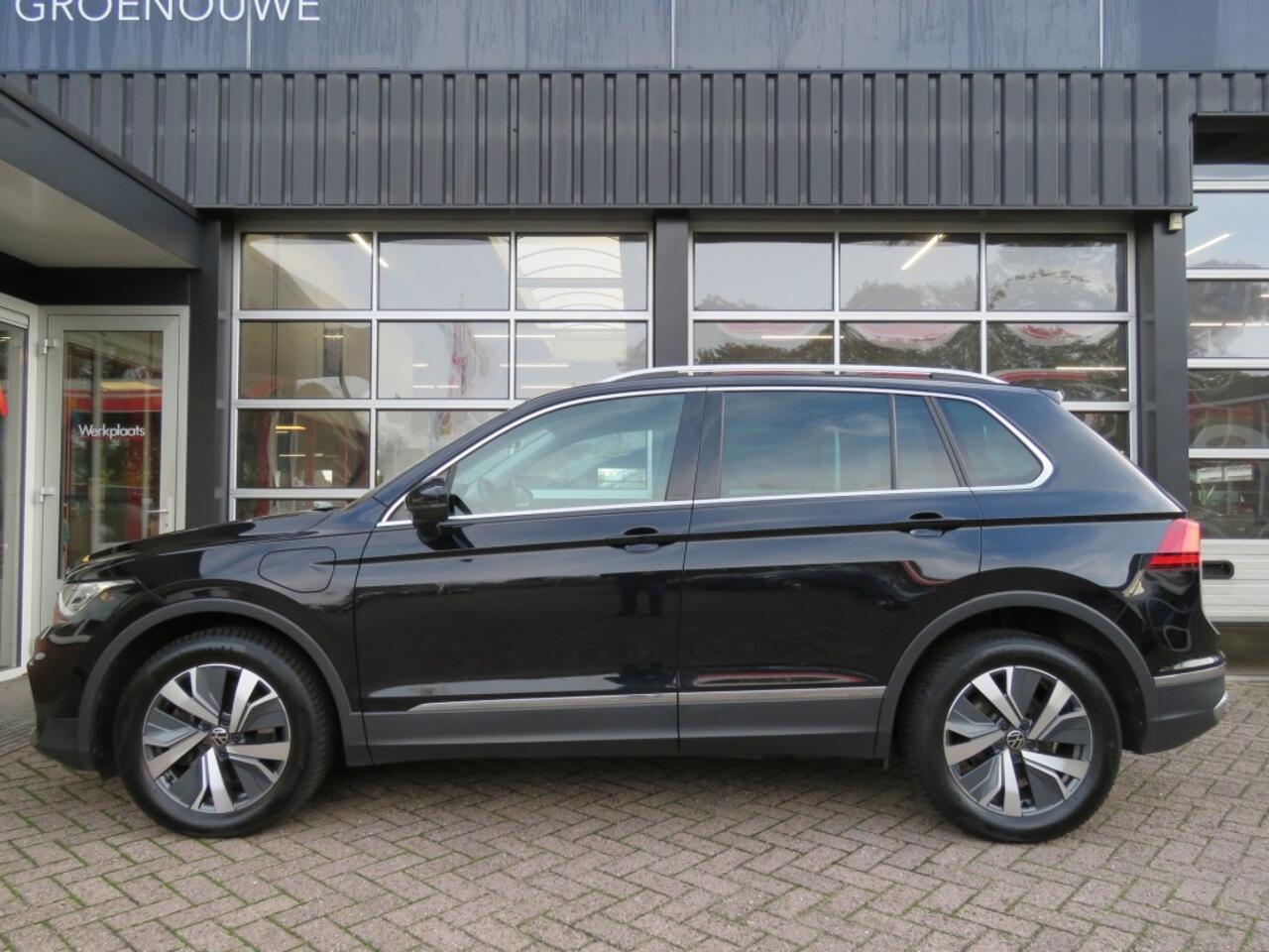 Volkswagen TIGUAN 1.4 TSI 245pk eHybrid Elegance / Trekhaak / IQ Light / Stoel + stuurverw. / Camera / BOVAG garantie