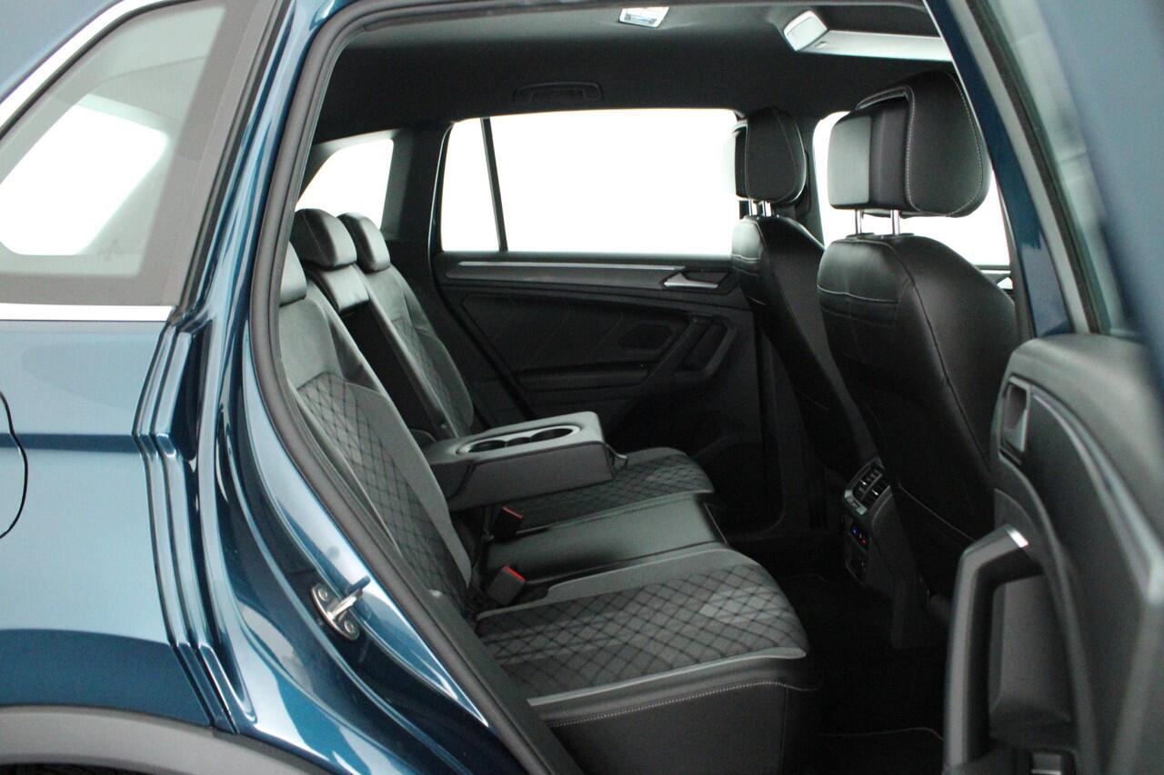 Volkswagen TIGUAN 1.4 TSI 245pk eHybrid 2x R-Line Trekhaak Stoelverwarming Virtual Cockpit Navigatie