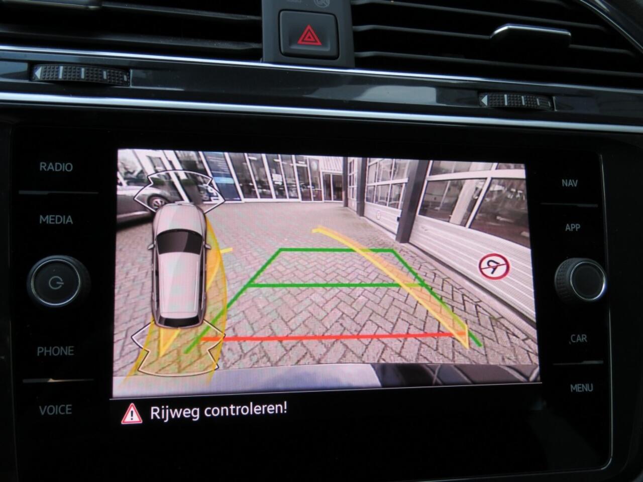 Volkswagen TIGUAN 1.4 TSI 245pk eHybrid Elegance / Trekhaak / IQ Light / Stoel + stuurverw. / Camera / BOVAG garantie