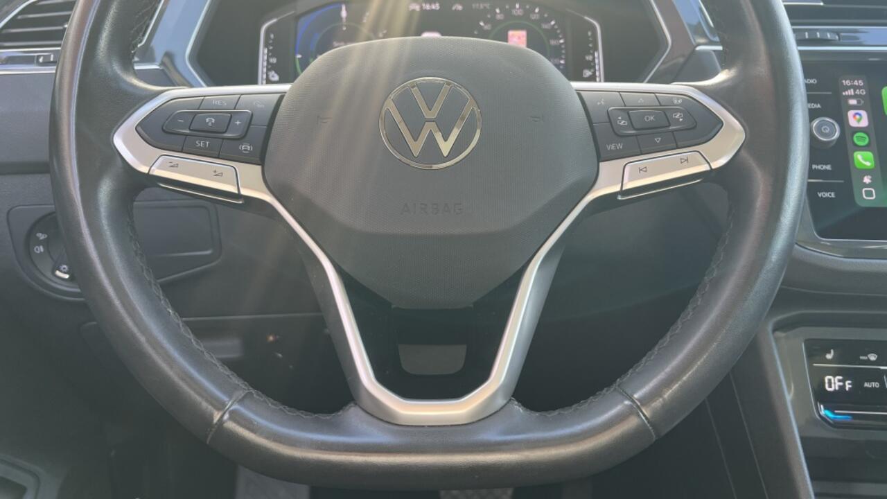 Volkswagen TIGUAN 1.4 TSI eHy Bns | Pano