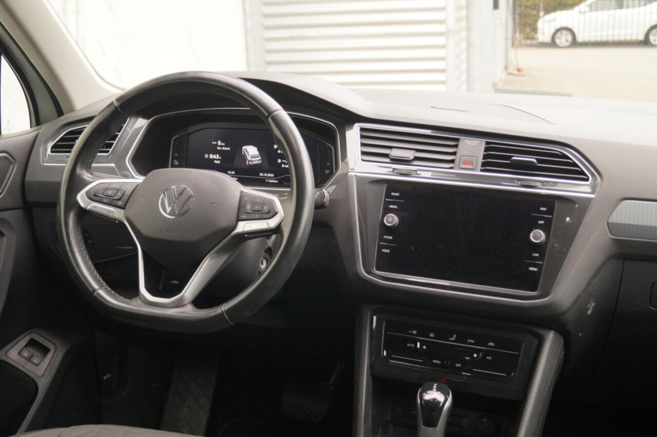Volkswagen TIGUAN 1.4 TSI DSG eHybrid Plug-in Life Edition -NAVI-ECC-