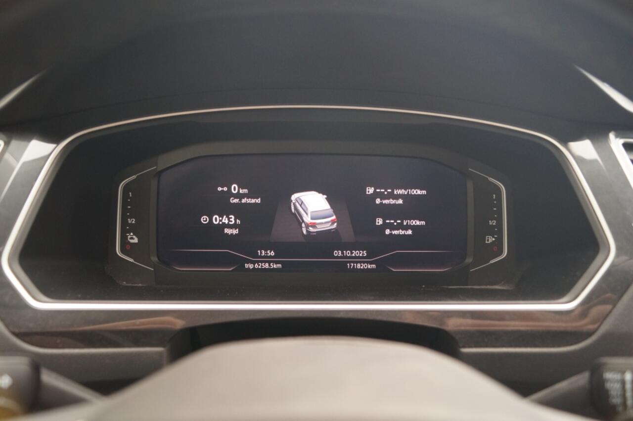 Volkswagen TIGUAN 1.4 TSI DSG eHybrid Plug-in Life Edition -NAVI-ECC-