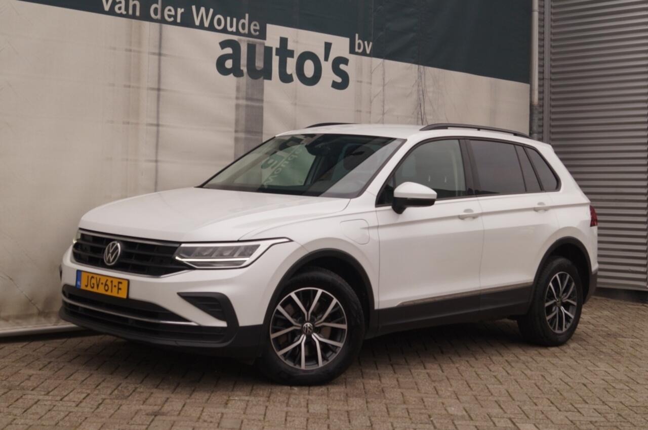 Volkswagen TIGUAN 1.4 TSI DSG eHybrid Plug-in Life Edition -NAVI-ECC-