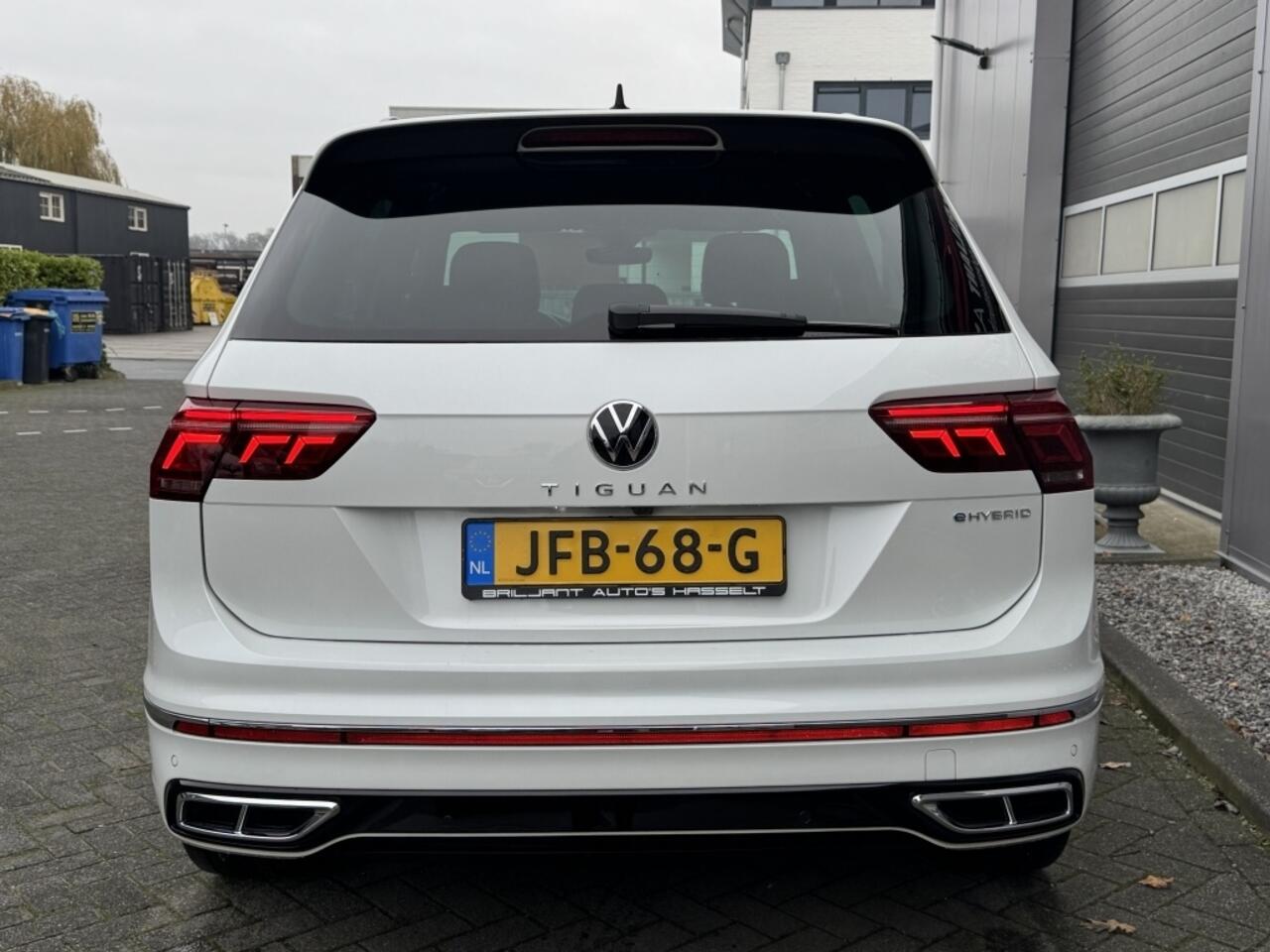 Volkswagen TIGUAN 1.4 TSI eHy R-Line Led 20inch sfeerverlichting Vol