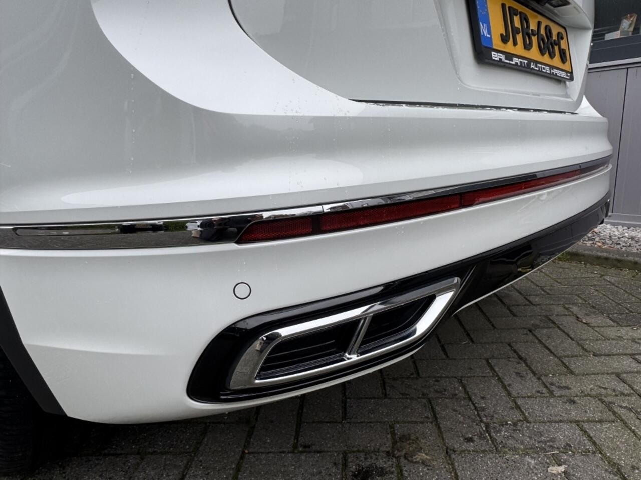 Volkswagen TIGUAN 1.4 TSI eHy R-Line Led 20inch sfeerverlichting Vol