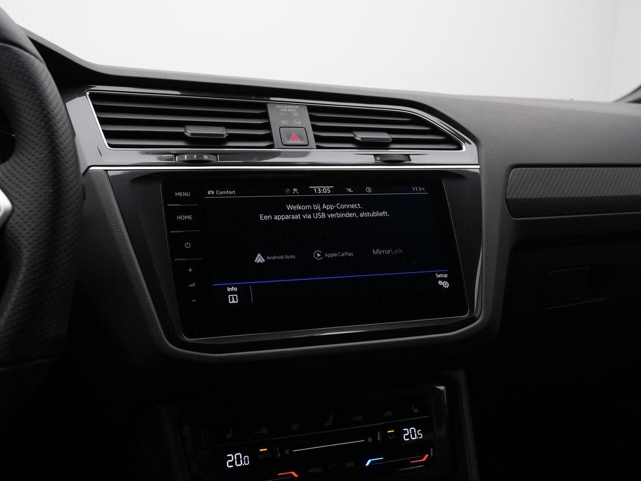 Volkswagen TIGUAN 1.4 TSI eHybrid 245 pk R-Line | Panoramadak | Trekhaak | Navigatie Discover Pro | Adaptief onderstel | 360 camera | IQ Light