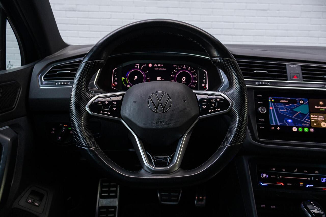 Volkswagen TIGUAN 1.4 TSI R-LINE IQ-LIGHTS|TREKHAAK|AUTOPARK|PlugIn|Carplay/android