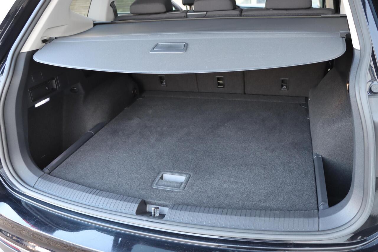 Volkswagen TIGUAN Allspace 1.5 TSI Life Business 150pk DSG7 Panoramadak | Stoel+Stuurverwarming | Camera | IQ. Drive