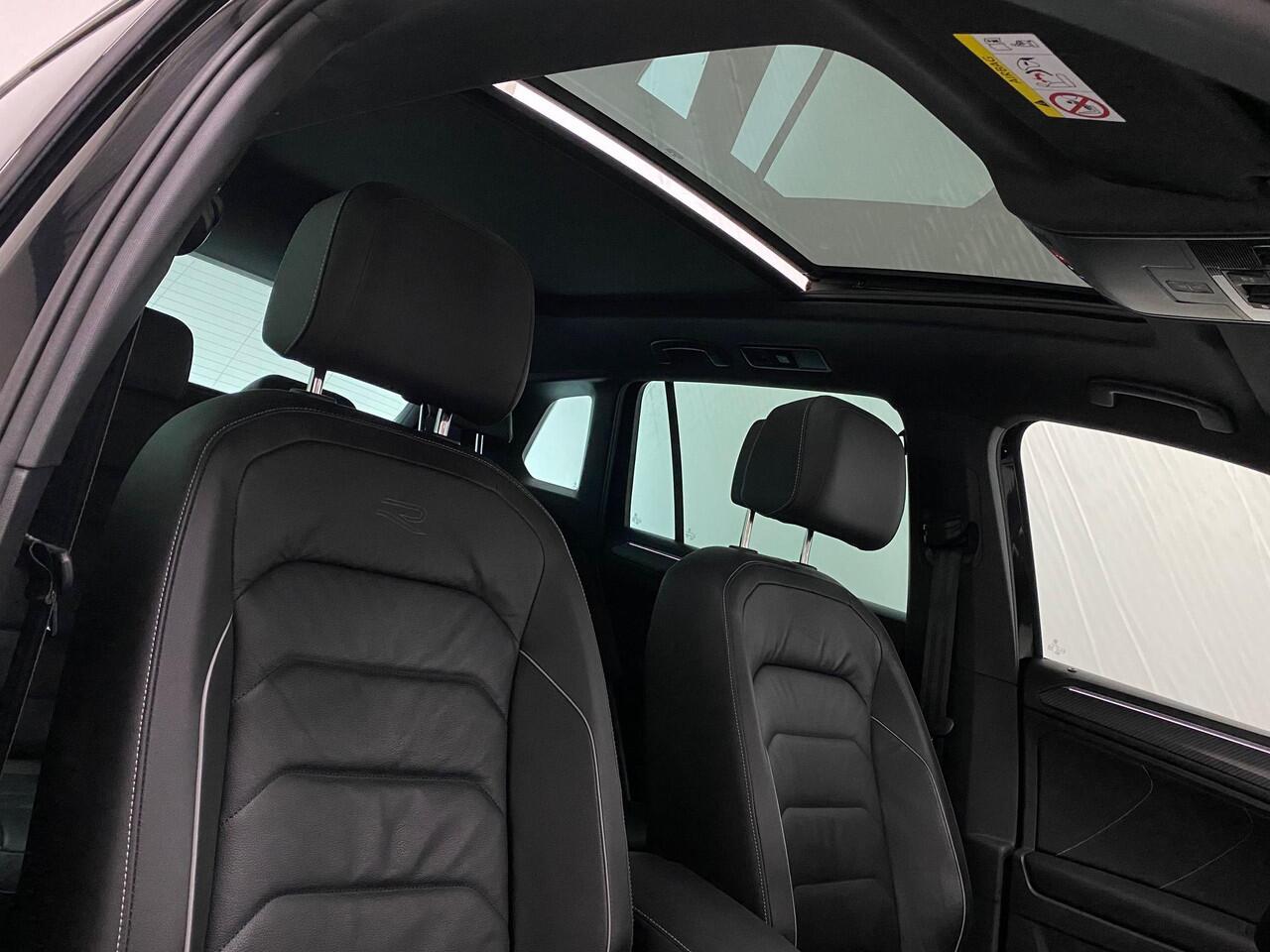 Volkswagen TIGUAN 1.4 TSI eHybrid R-Line Business+ Black 245PK IQ.Light Matrix Pano Head Up 20 Inch Memory Leer ACC 360 Camera