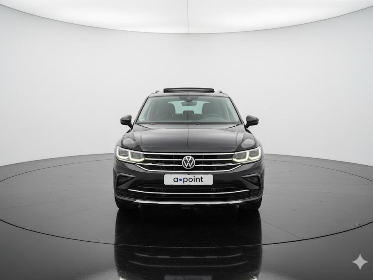 Volkswagen TIGUAN 1.4 TSI eHybrid Elegance Business+ Automaat |Trekhaak | Digitale tellerklok | Camera | Schuif/kanteldak | Cruise | PDC | Navigatie | Stoelverwarming