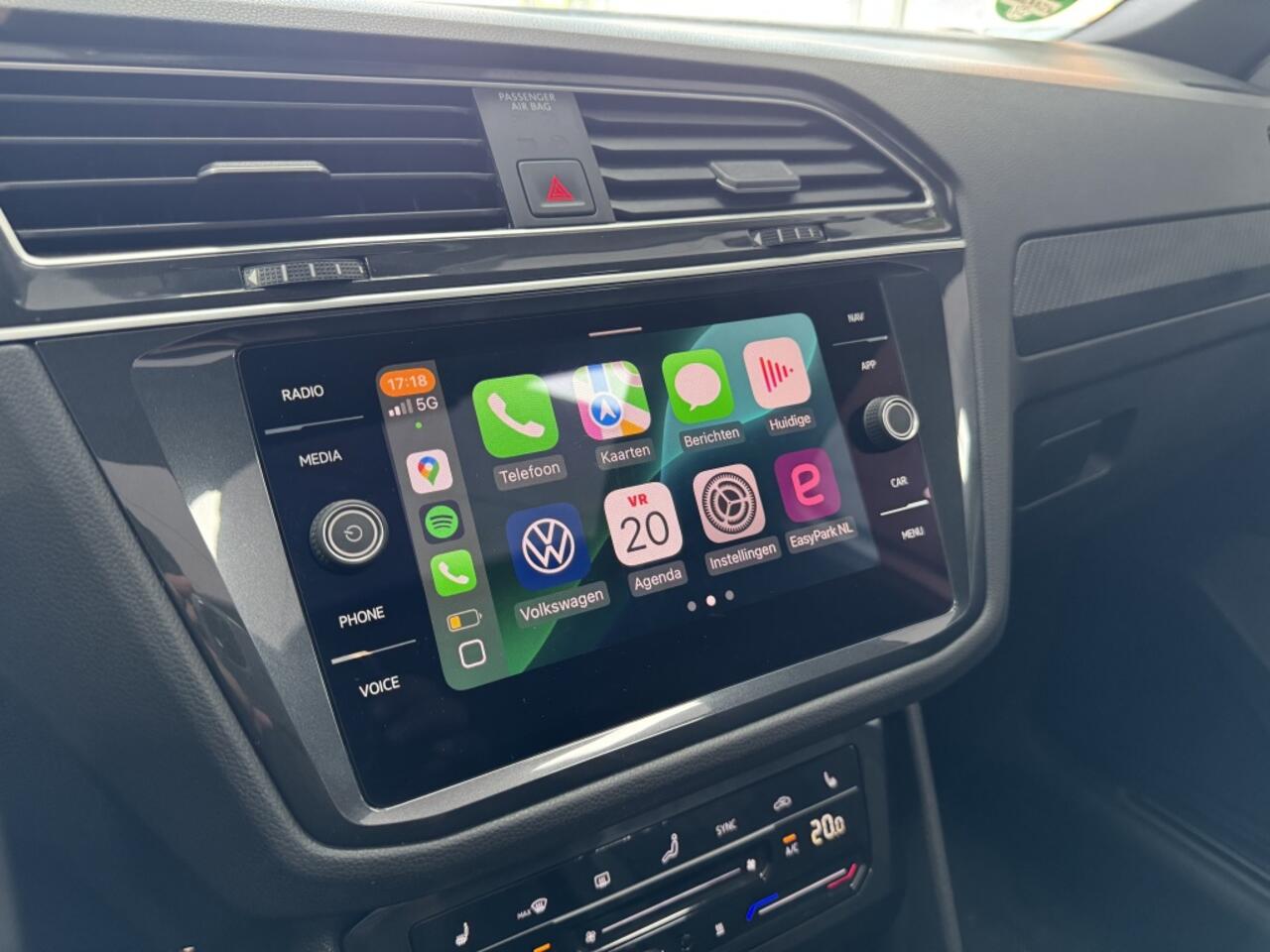 Volkswagen TIGUAN 1.5 TSI R-Line PANO HUD LANE ACC