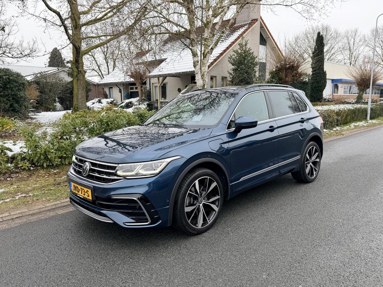Volkswagen TIGUAN 1.4 TSI eHybrid 245PK DSG 3x R-LineoPanooMatrix