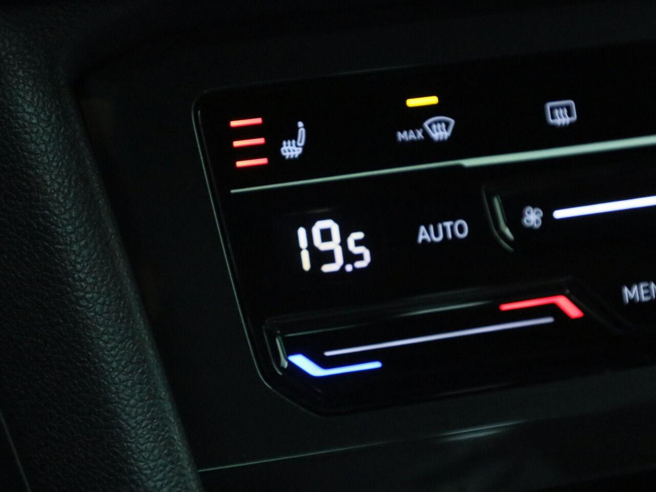 Volkswagen TIGUAN 1.5TSI/150PK R-Line DSG · Panoramadak · Navigatie · Camera + Parkeersensoren · Stoelverwarming ·