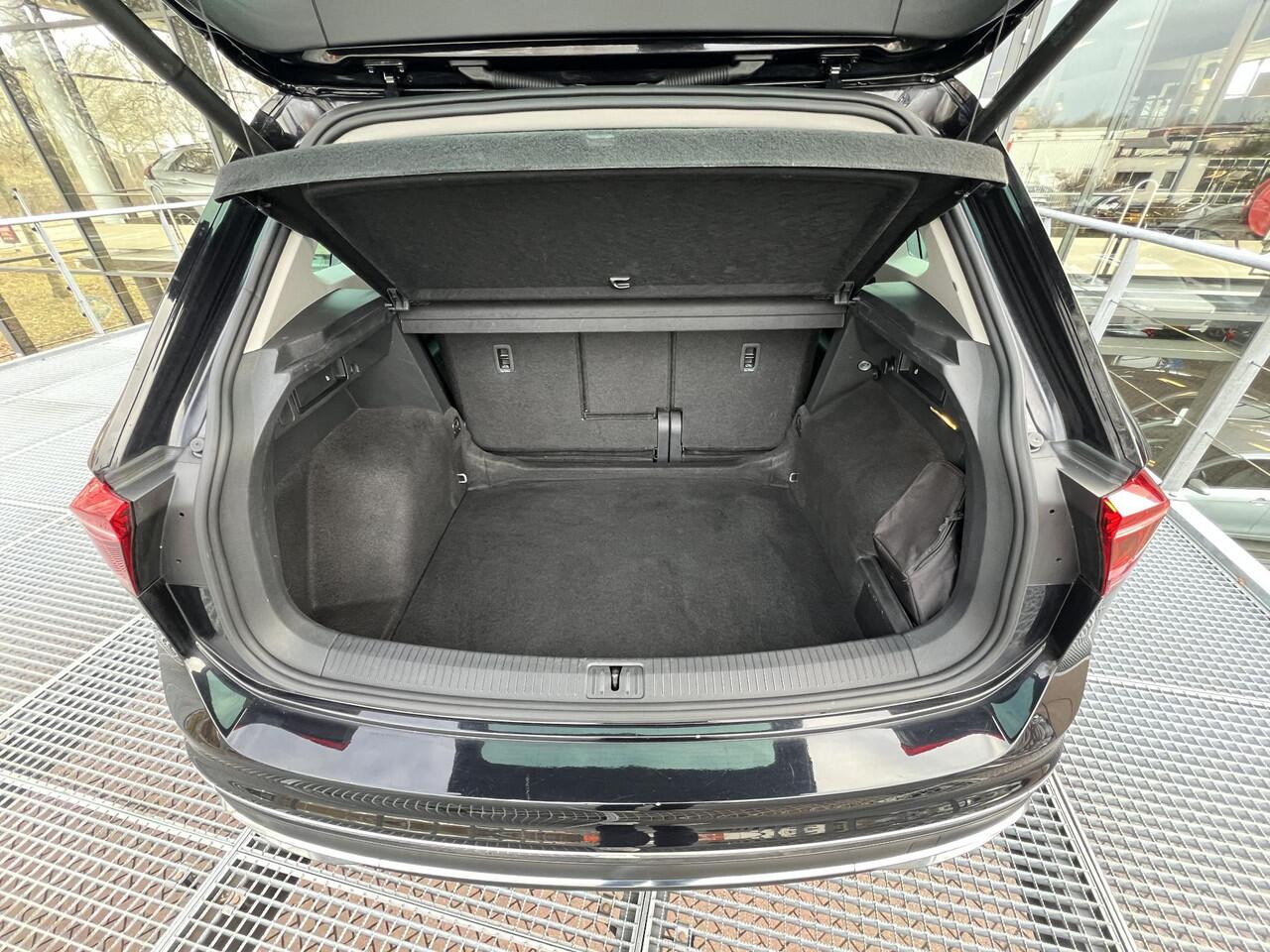 Volkswagen TIGUAN 1.5 TSI Elegance Automaat 150PK | Carplay/Android | Achteruitrijcamera | Elektrische achterklep