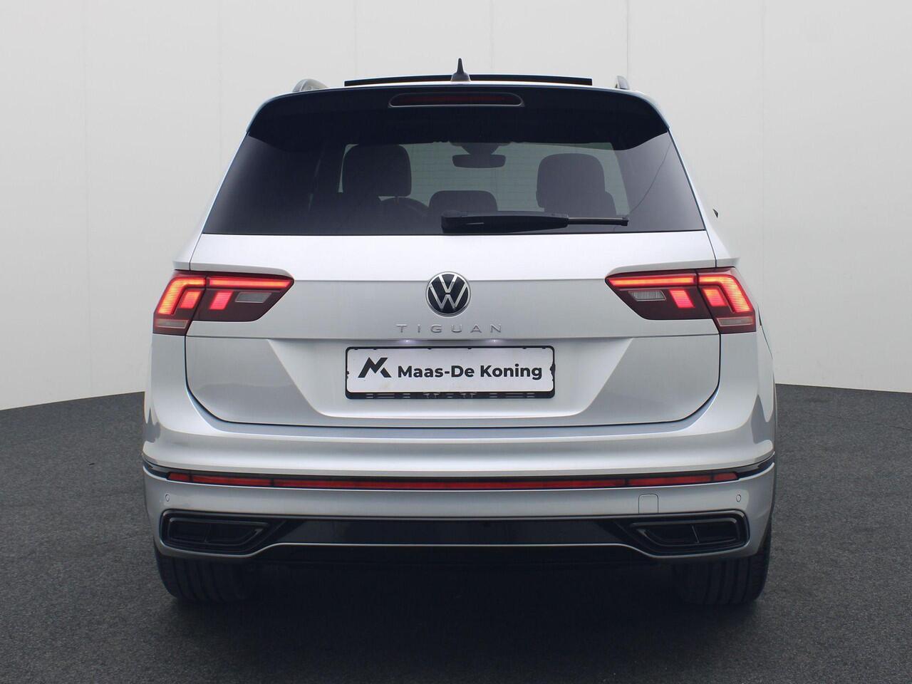 Volkswagen TIGUAN 1.5TSI/150PK R Line Black Style DSG · Panoramadak · Trekhaak · Apple/Android Car Play · Stoelverwarming ·
