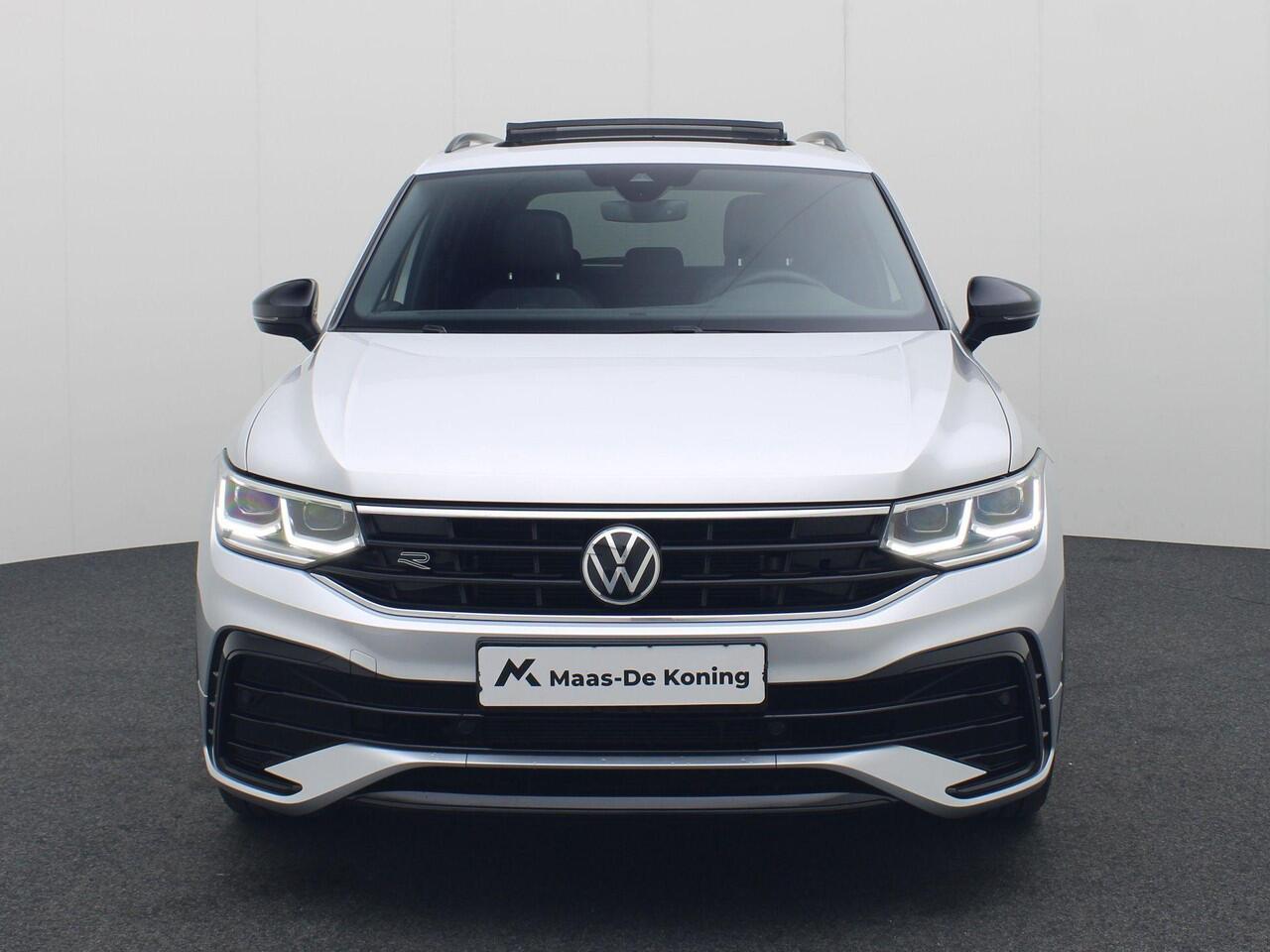 Volkswagen TIGUAN 1.5TSI/150PK R Line Black Style DSG · Panoramadak · Trekhaak · Apple/Android Car Play · Stoelverwarming ·