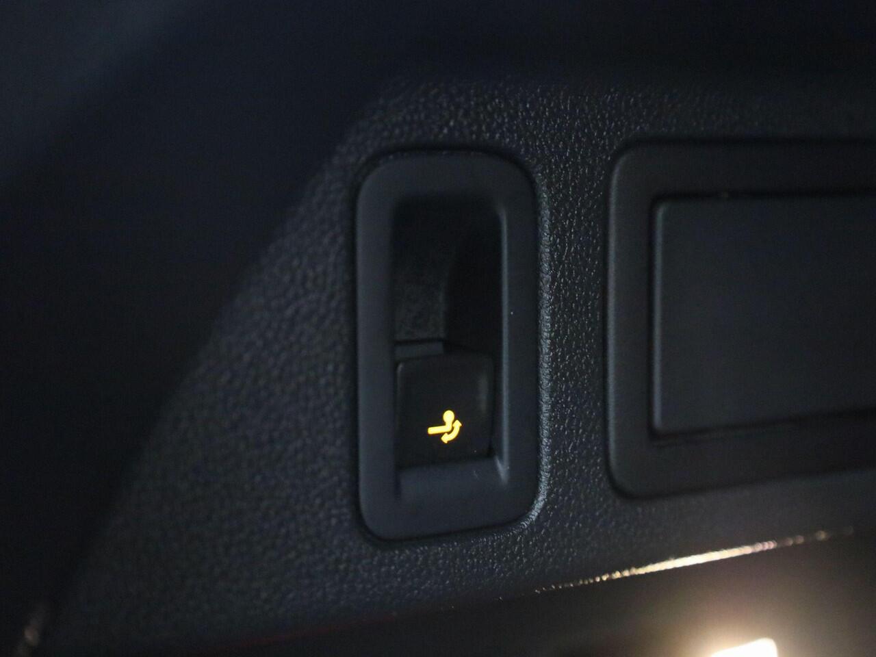 Volkswagen TIGUAN 1.5TSI/150PK R Line Black Style DSG · Panoramadak · Trekhaak · Apple/Android Car Play · Stoelverwarming ·