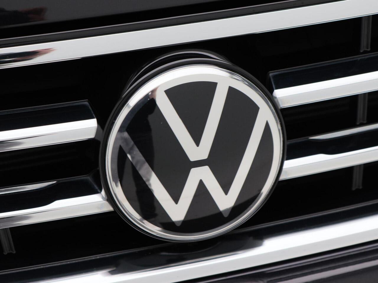 Volkswagen TIGUAN 1.5 TSi 150 Pk Automaat R-Line Business+ | Adaptive Cruise | Stoelverwarming | Full LED | Navigatie | 19 Inch | 67.903 Km!!