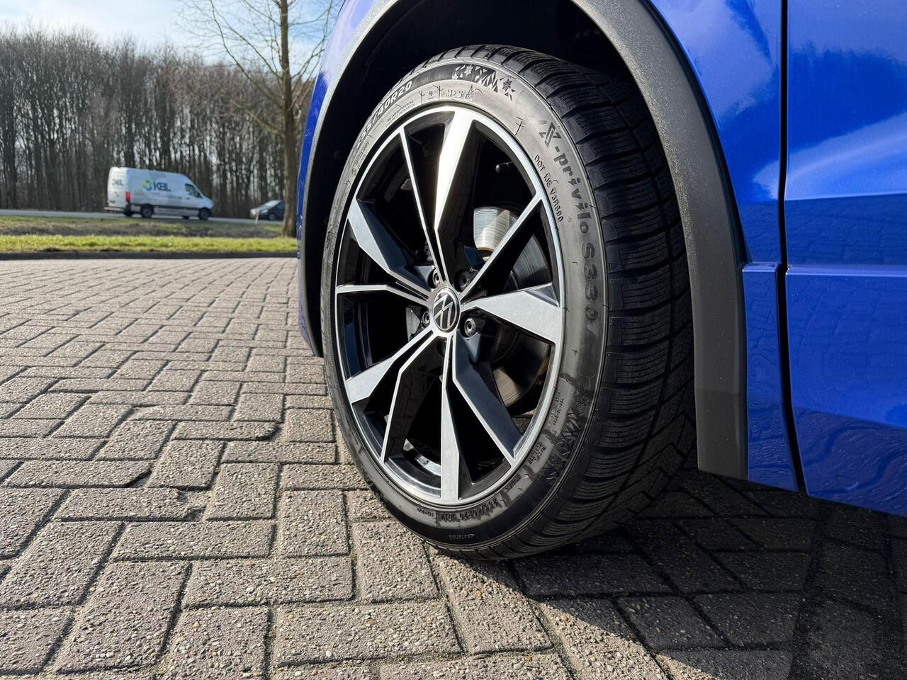 Volkswagen TIGUAN 1.5 TSI R-LINE CARPLAY/NAVI/SIDE ASSIST