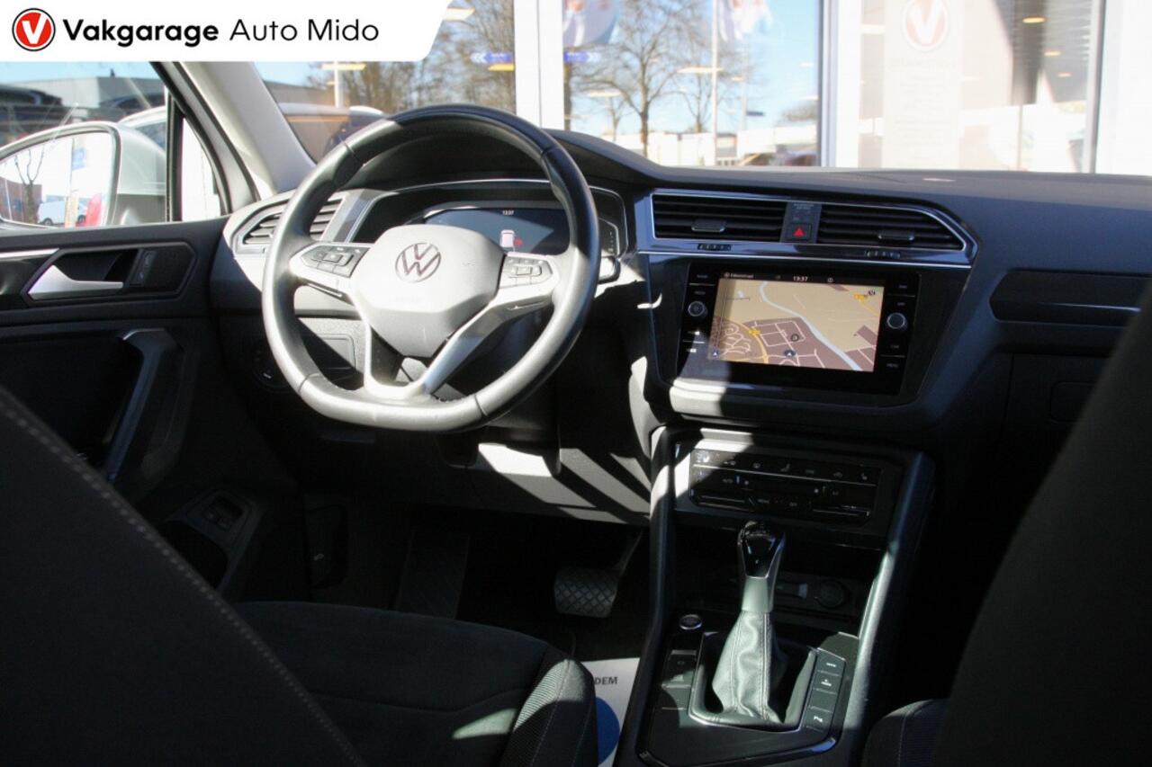 Volkswagen TIGUAN 1.4 eHybrid Automaat Elegance | Trekhaak | All-Season banden