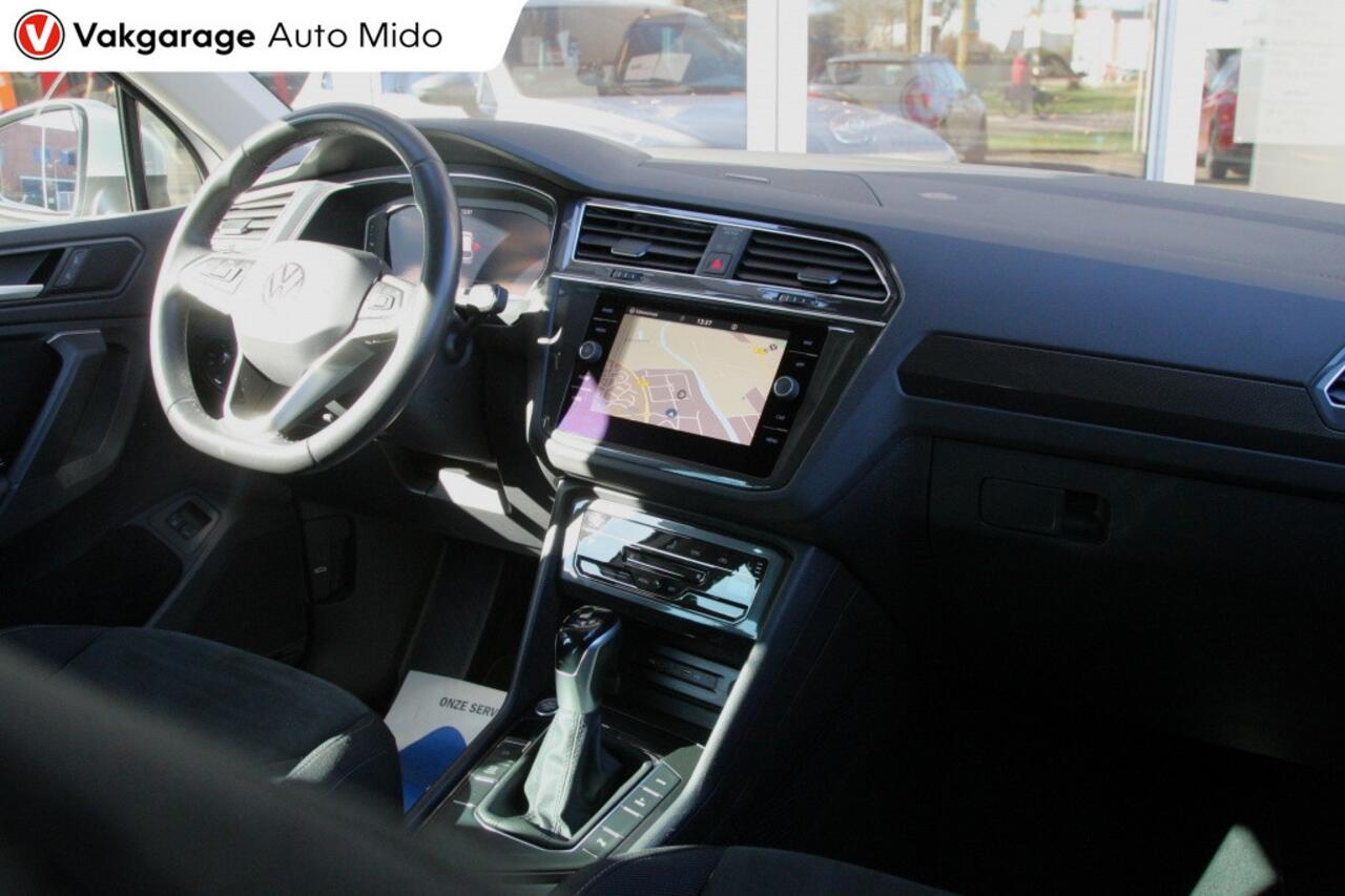 Volkswagen TIGUAN 1.4 eHybrid Automaat Elegance | Trekhaak | All-Season banden