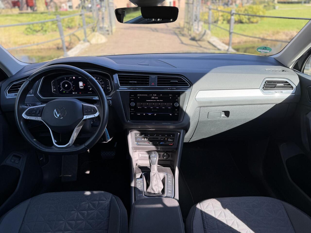 Volkswagen TIGUAN 1.4 TSI eHybrid R-Line Business+ | Plug-In 245 PK| PDC | BTW |