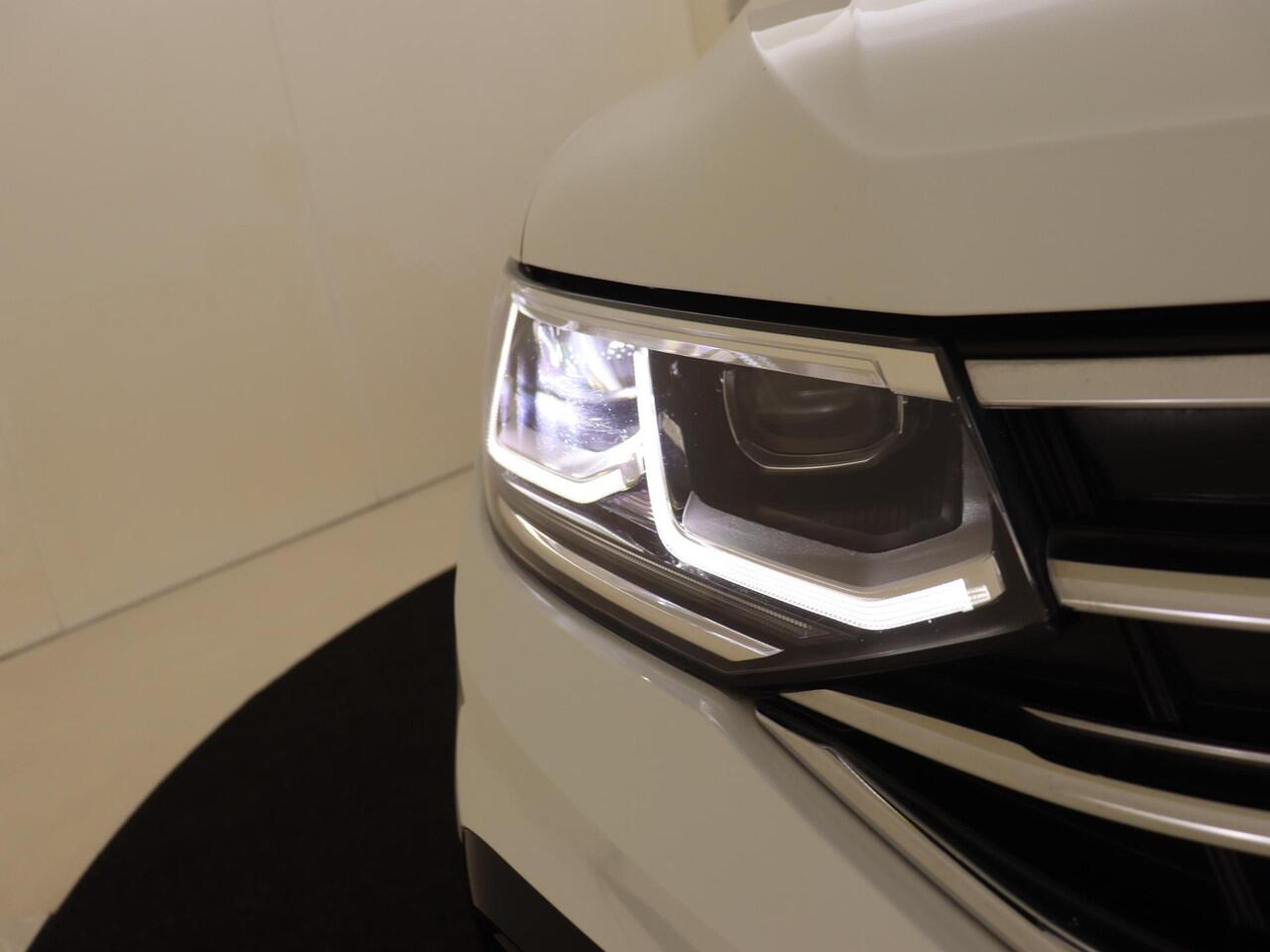 Volkswagen TIGUAN 1.4 TSI eHybrid Elegance | SoH 92% | Trekhaak | Stoel- en stuurwielverwarming | Digital cockpit Pro | Navigatie | Adaptieve cruise control | LED matrix verlichting | CarPlay |